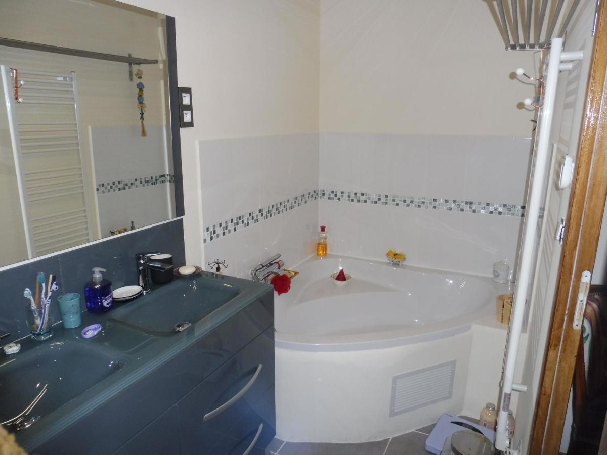 Chambre D'Hotes Des 3 Ifs Vernot 외부 사진